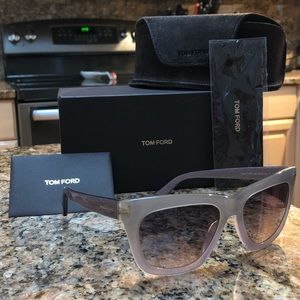Tom Ford Women’s sunglasses FT361